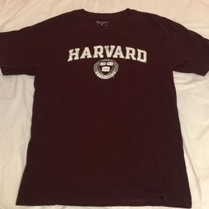 Harvard university t-shirt men’s small